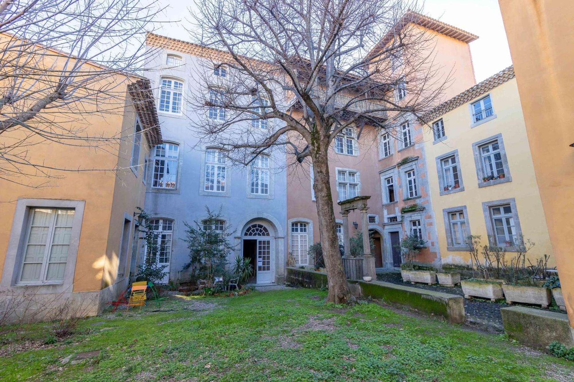 Bel Appartement Avec Cour Au Coeur De La Bastide Carcassonne Buitenkant foto